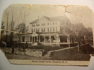 Sunny Crest Farm was owned and operated by the Bennett Family.